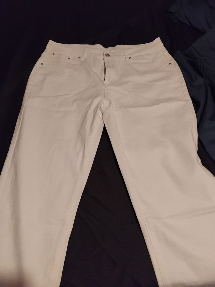 Jeans taille 46/48 - photo numéro 2
