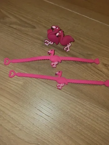 Lot bracelets et bague Flamand rose