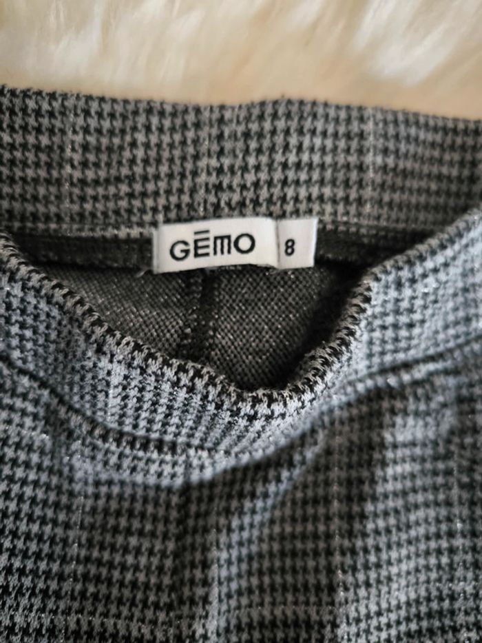 🩶 Superbe pantalon à carreau gris Gémo taille 8 ans 🩶 - photo numéro 4