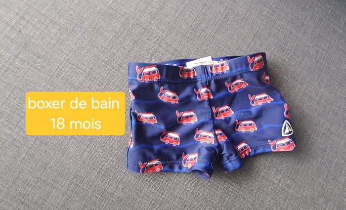 Boxer de bain 18 mois firefly comme neuf