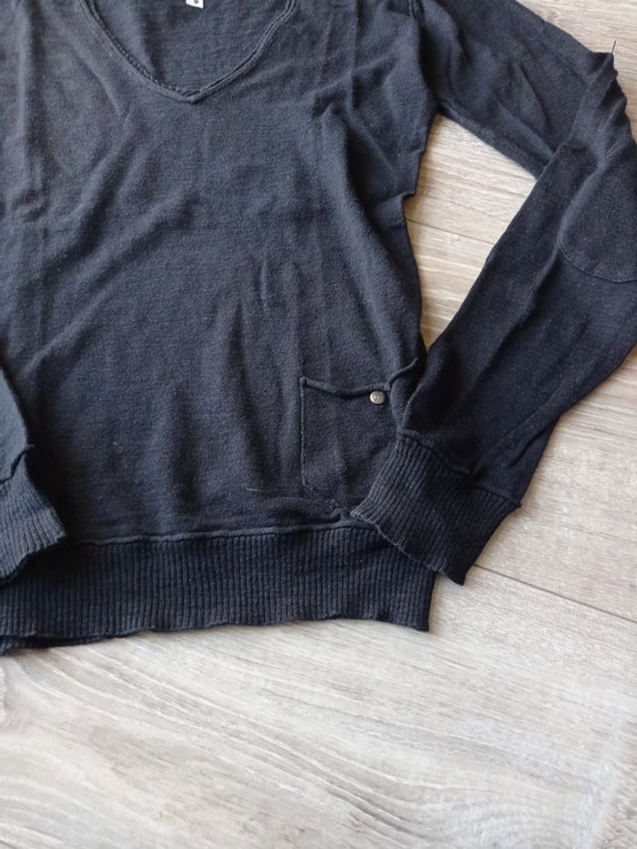 Pull fin col v - photo numéro 2