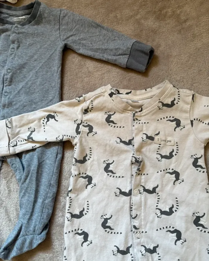 Lot pyjamas - photo numéro 4