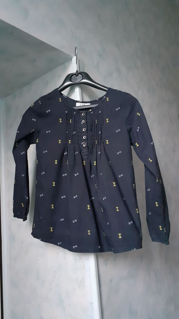 Blouse fille 7-8 ans