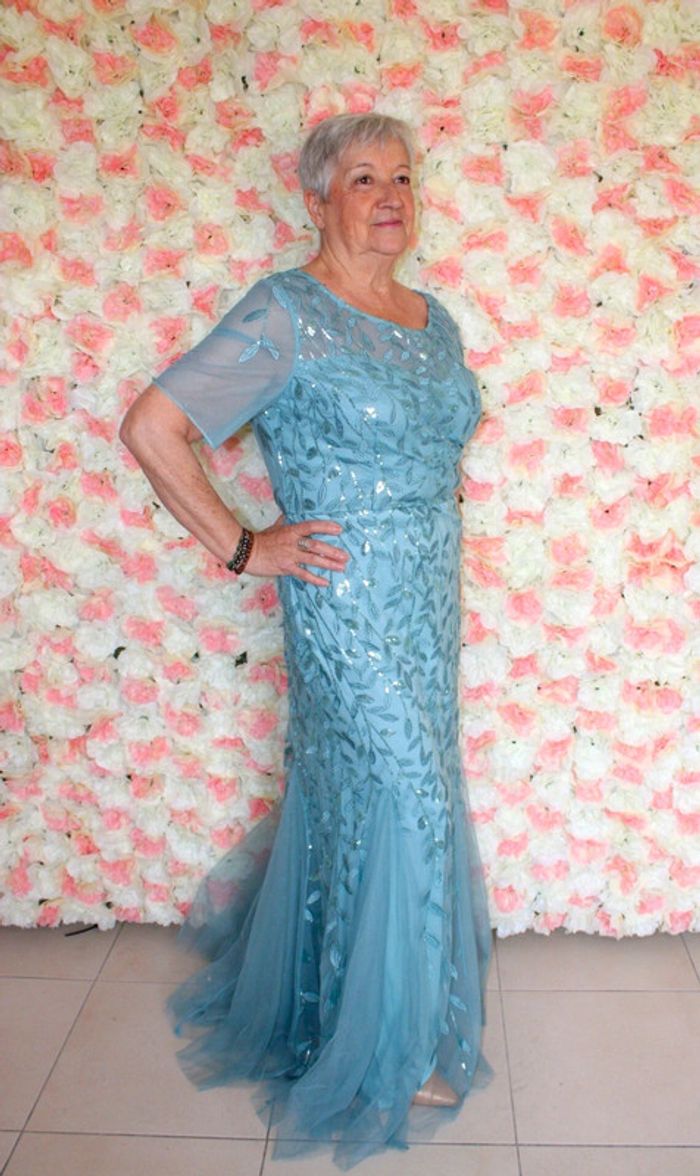 Robe de soirée - photo numéro 3
