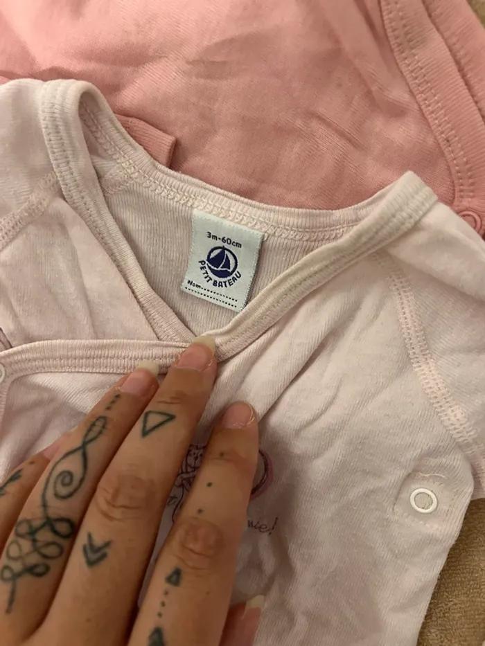 Lot 4 body - photo numéro 2