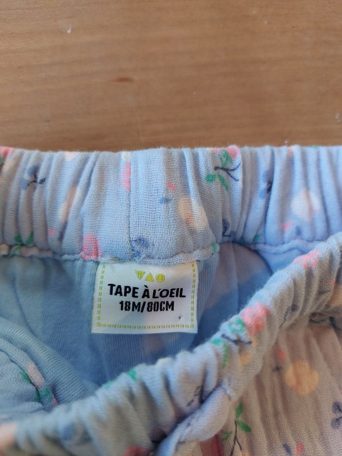 Lot de 2 pantalons tape à l'œil neuf 18 mois - photo numéro 4