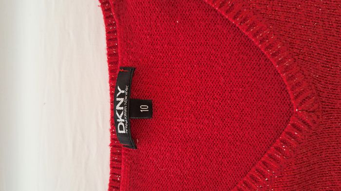 Pull rouge - photo numéro 3