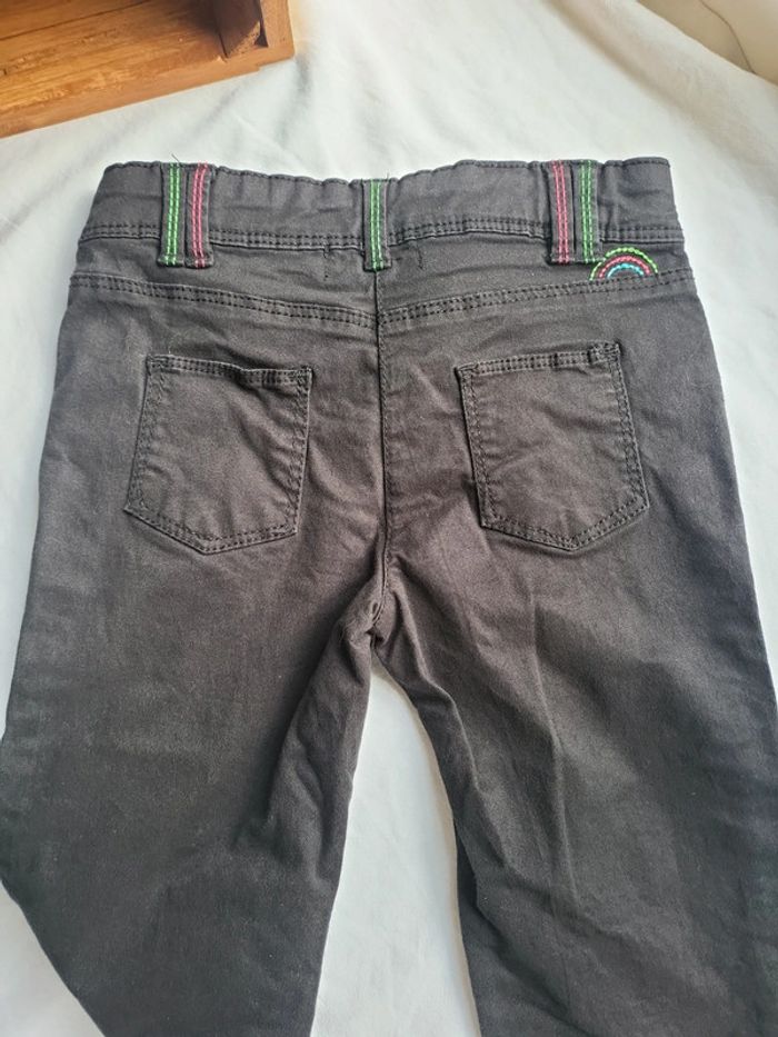 Pantacourt brodé 4 ans - photo numéro 6