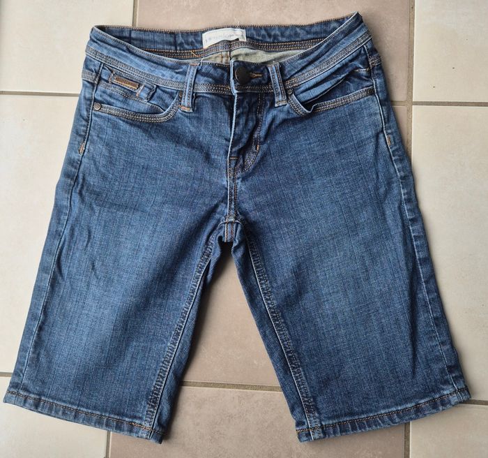 Bermuda jean's