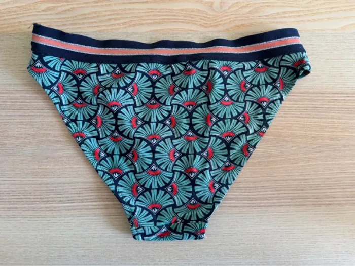 Maillot de bain vert - photo numéro 5
