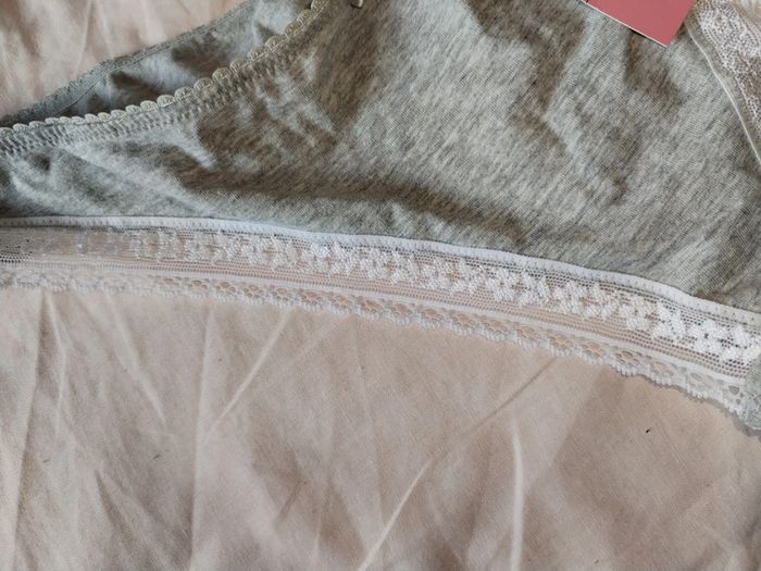 Lot string femme taille 44 - photo numéro 5