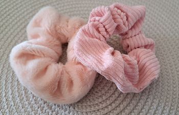 X2 Chouchou cheveux rose rose