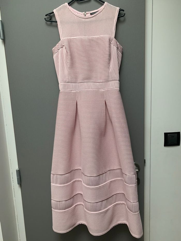 Robe mi longue habillée