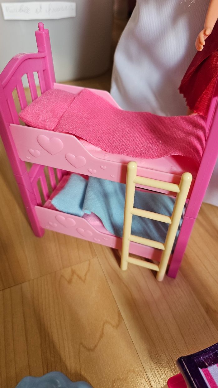 Lot nursery barbie poussette, Lit, barbie enceinte - photo numéro 3