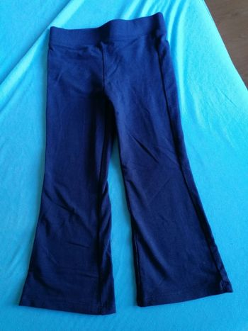 Pantalon bleu marine 4 ans