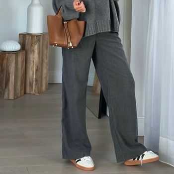 Pantalon old money gris Mango
