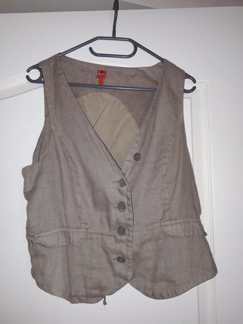 Gilet sans manche taille M Miss Captain
