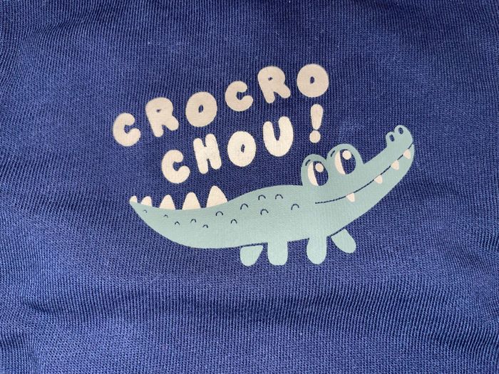 Sweat bleu marine motif crocodile taille 9 mois - photo numéro 3