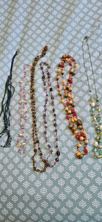 Lot de 6 colliers
