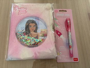 Carnet secret neuf + stylo encre invisible neuf