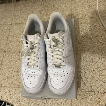 Baskets hommes en cuir taille 42