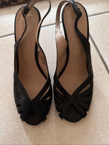 Sandales tres jolie Taille 37 Pastelle