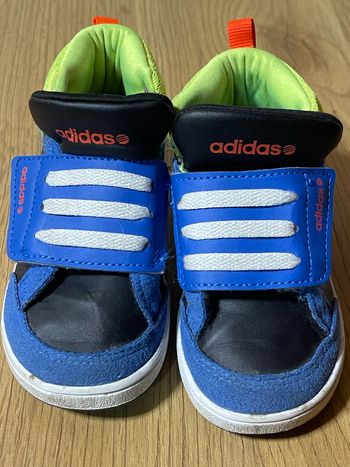 Basket garçon pointure 22