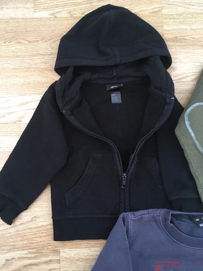 Sweats Taille 86-92. - photo numéro 3