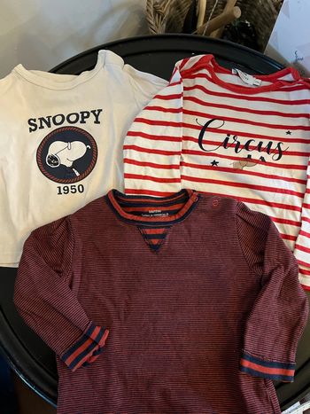 Lot teeshirt Cyrillus 24 mois