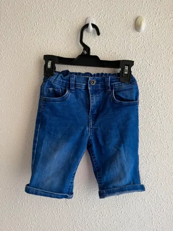 Short en jean Denim & co taille 5-6 ans 💫