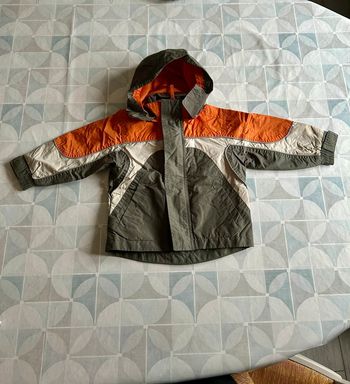 Veste coupe vent garçon - 3 ans - C&A - En très bon état