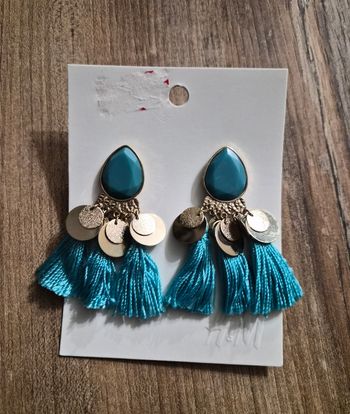 Boucles d'oreilles pompons