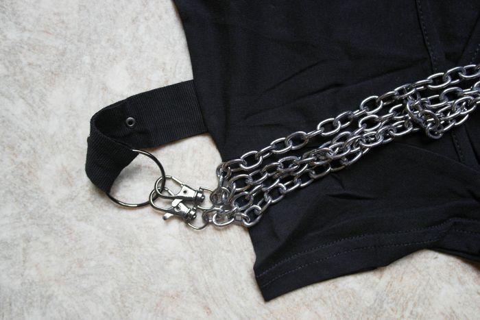 T-shirt Emily the Strange - taille M - photo numéro 4