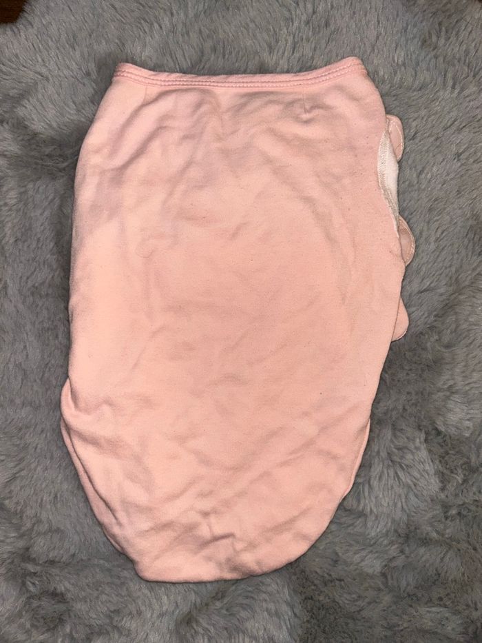 Couverture d’emmaillotage rose - Des la naissance - photo numéro 2