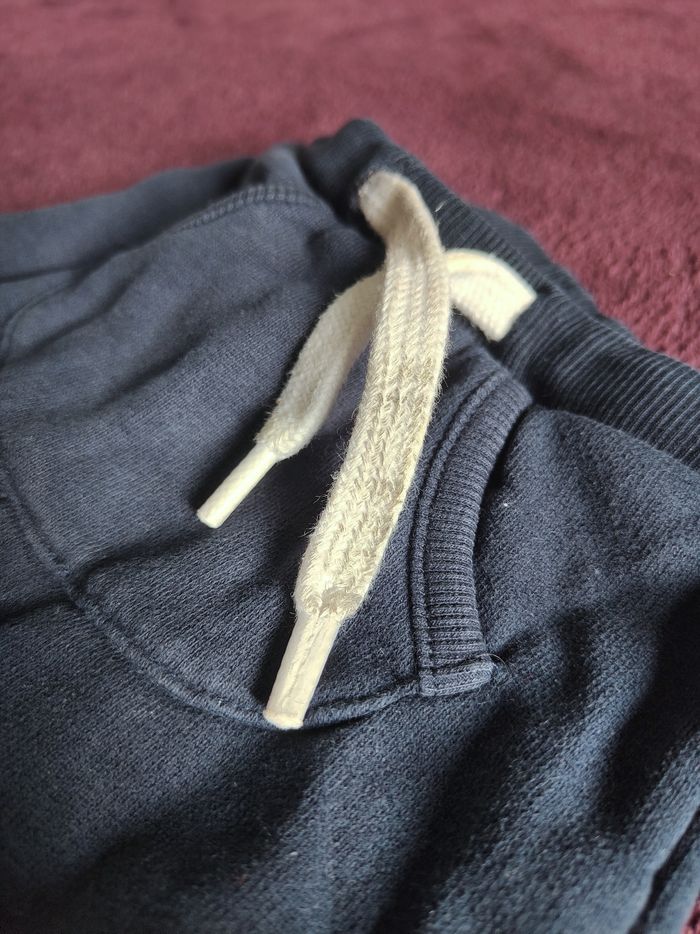 Lot 2 pantalons bébé garçon vert amande et bleu marine 1 Mois Kiabi - photo numéro 5