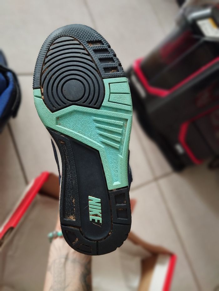 Nike montantes 36.5 - photo numéro 5