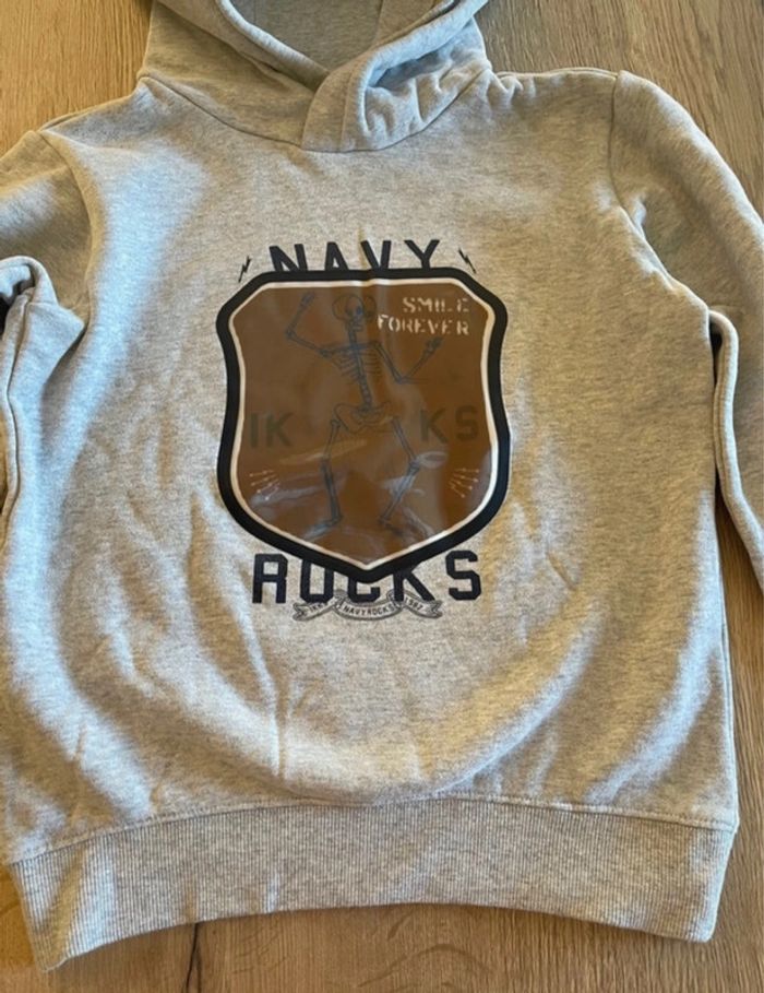 Sweat à capuche ikks taille 10 ans excellent état - photo numéro 6