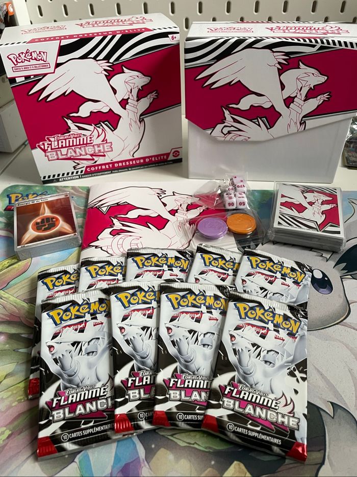 ETB EV10.5 Flamme Blanche - 9 boosters + Goodies - Reconditionné