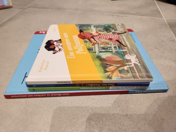 Lot de 4 livre : Hachette jeunesse