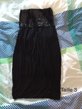 Robe noire sans bretelles Taille 3