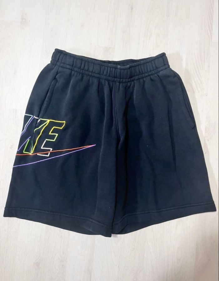 Short Nike noir - photo numéro 2