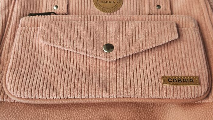 Sac à main crossbody Cabaïa- taille médium- neuf non utilisé avec sa bandoulière - photo numéro 3