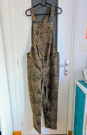 Salopette léopard kiabi taille 40