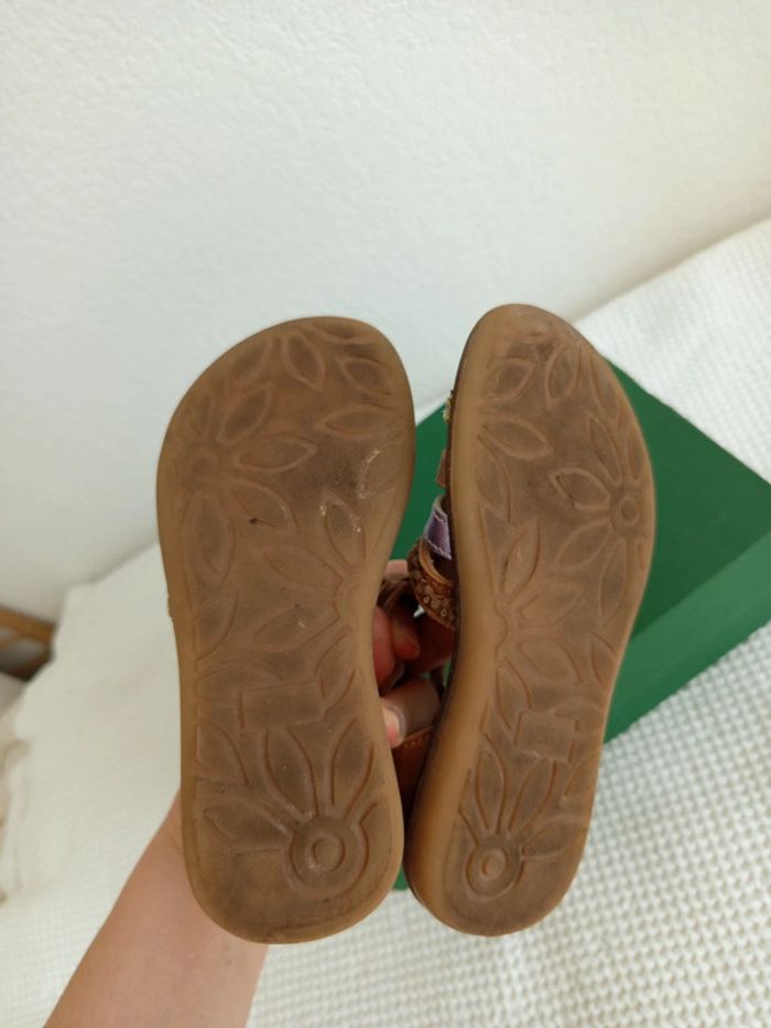 Paire de sandales en cuir Les Fées de Bengale pointure 28 - photo numéro 8