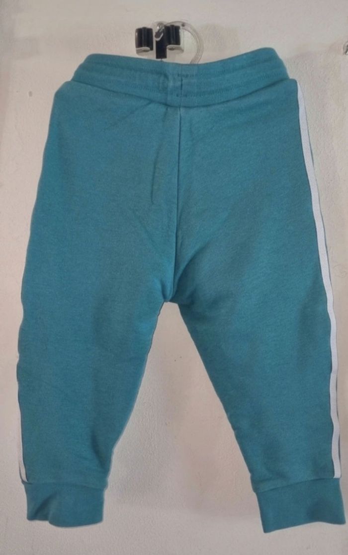 Ensemble à capuche Adidas 2/3ans - photo numéro 8