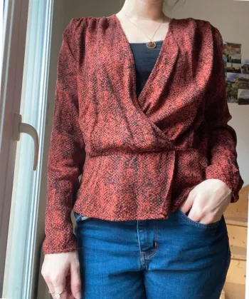 Blouse Kookai à motifs croco T 38