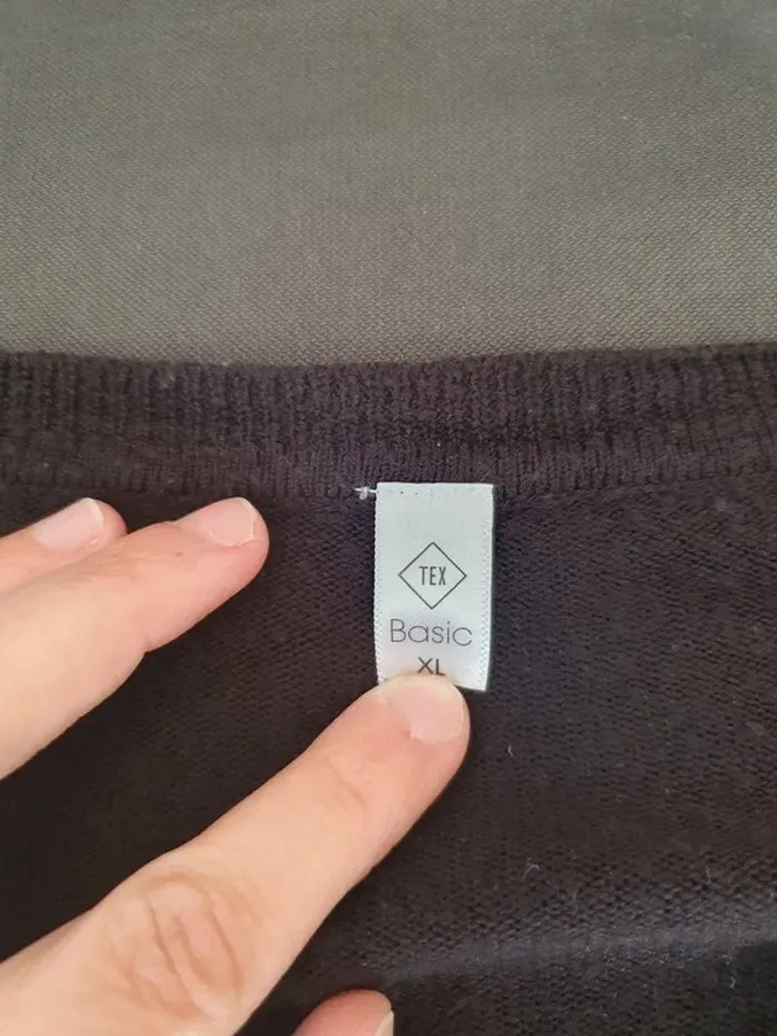 Pull col V tex - photo numéro 2