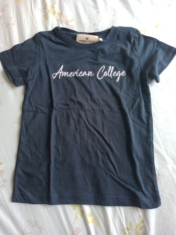 Tee shirt américain collège