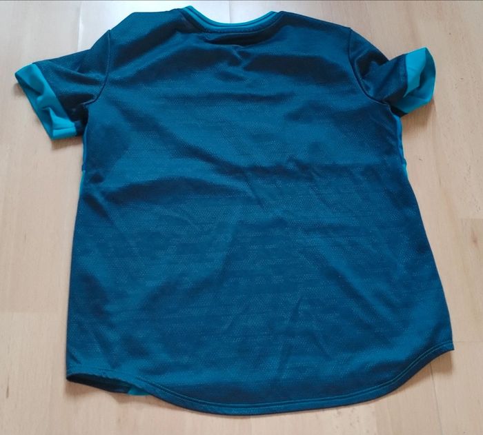 Tee shirt sport - photo numéro 2
