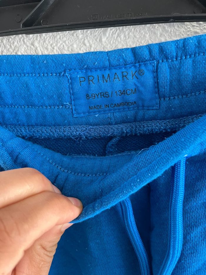 Short taille 8/ 9 ans 💫 - photo numéro 2